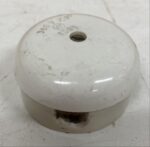 Vanha pyöreä pintajakorasia halkaisija 5,6 cm