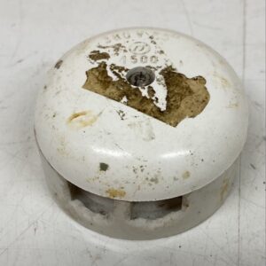 Vanha pyöreä pintajakorasia halkaisija 5,6 cm