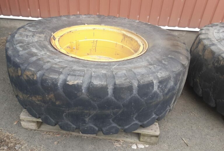 Bridgestone 18.00R33 tubeless vanteella