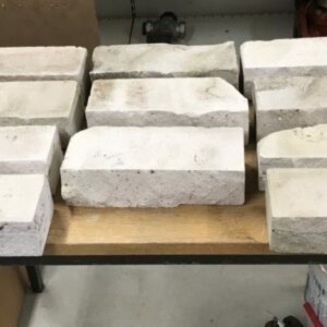 Lohkotiili valkoinen 27x7x8-11 cm