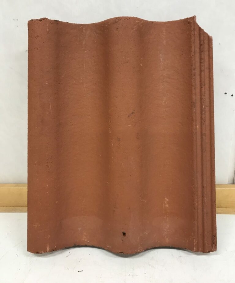 Etusivu 3 Ormax kattotiili punainen 42*33