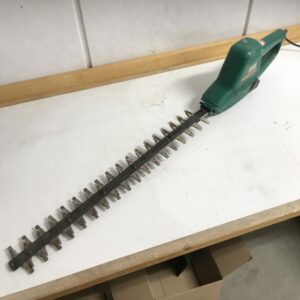 Pensasleikkuri Black & Decker GT 530