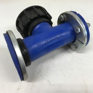 Muovinen putkiston T-yhde 120 mm laipoilla 10 bar