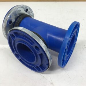 Muovinen putkiston T-yhde 120 mm laipoilla 10 bar