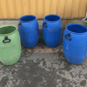 Muovitynnyri 60 cm korkea ilman kantta noin 45 litraa