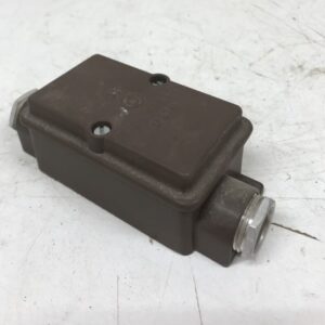 Ruskea alumiininen pintajakorasia 331