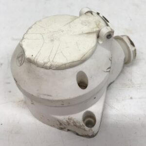 Kosteantilan pinnallinen maadoitettu pintapistorasia