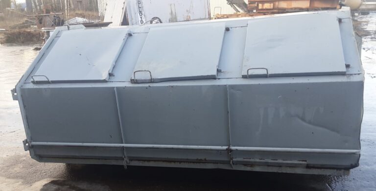 Roskalava 2,9x2 m korjattavaksi
