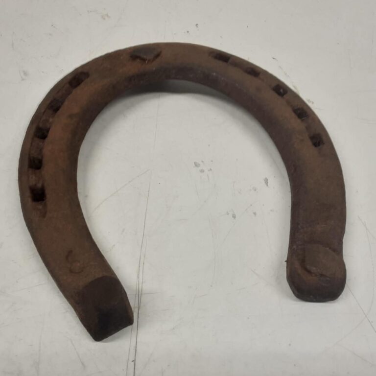 Vanha hevosenkenkä koko 6