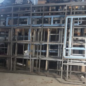 Metalliset seinäelementit