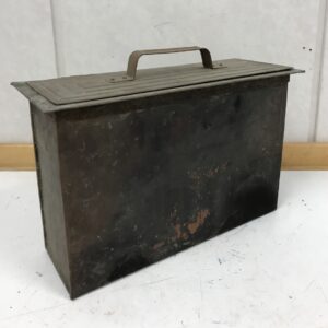 Vanhan puuhellan kuparinen vesisäiliö 37,5 cm * 12,5 cm