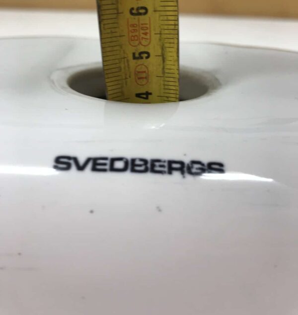 Swedbergs wc-istuimen säiliön 213 kansi 26 cm * 14,5 cm