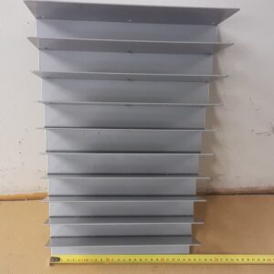 Metallilokerikko harmaa 42x25 cm