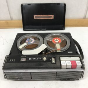 Hitachi avokelanauhuri TRQ – 520