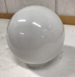 Pyöreä valaisimen valkoinen lasikupu halkaisija 14 cm