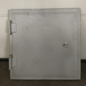 Metallinen palo-ovi/ luukku 69 cm * 69 cm