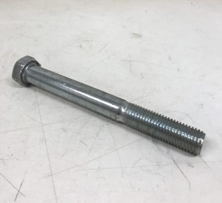 Pultti M24 * 220 mm 8.8 sinkitty