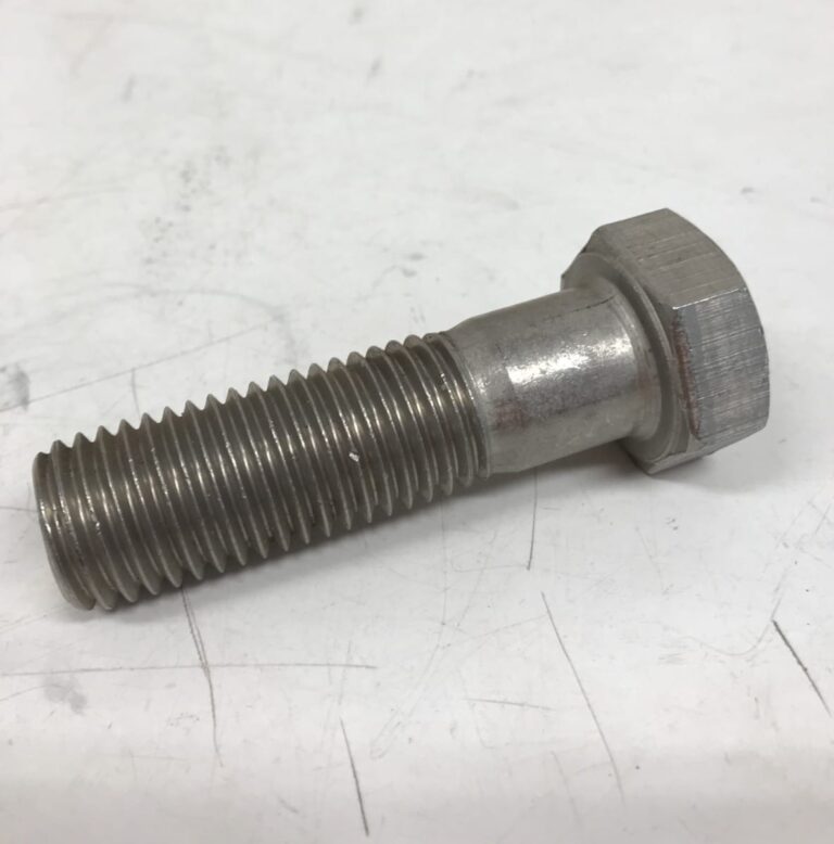 Etusivu 3 Pultti M20*70mm haponkestävä