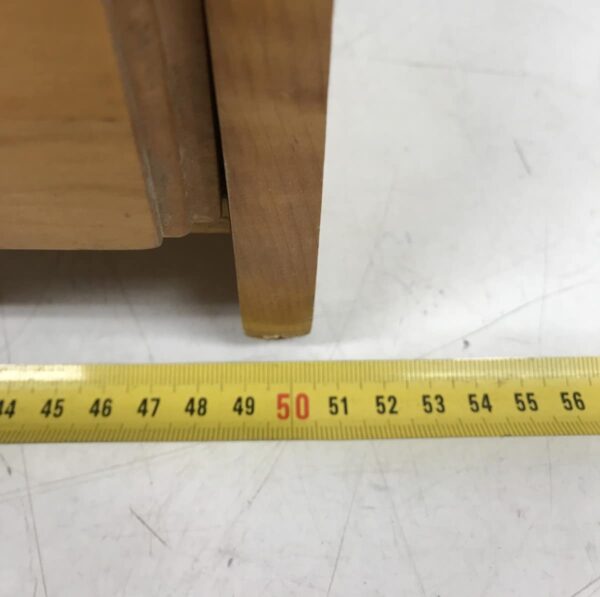 Pieni puinen hyllykkö laatikoilla 50,5 cm * 62,5 cm