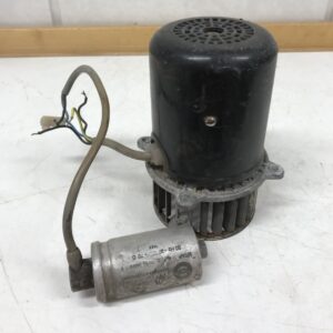 Öljypolttimen puhallinmoottori (Oilon Junior)