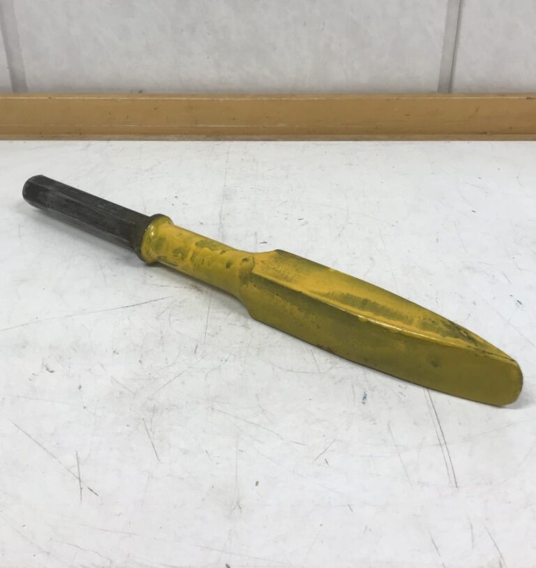 Sig ja Atlas Copco ilmavasaran paksu kiilataltta