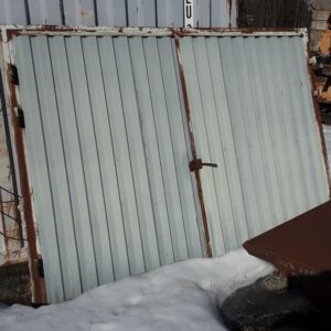 Metallinen pariovi 265x205cm karmeilla