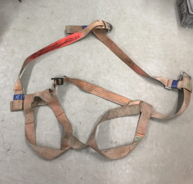 Turvavaljaat Finbelt 6003