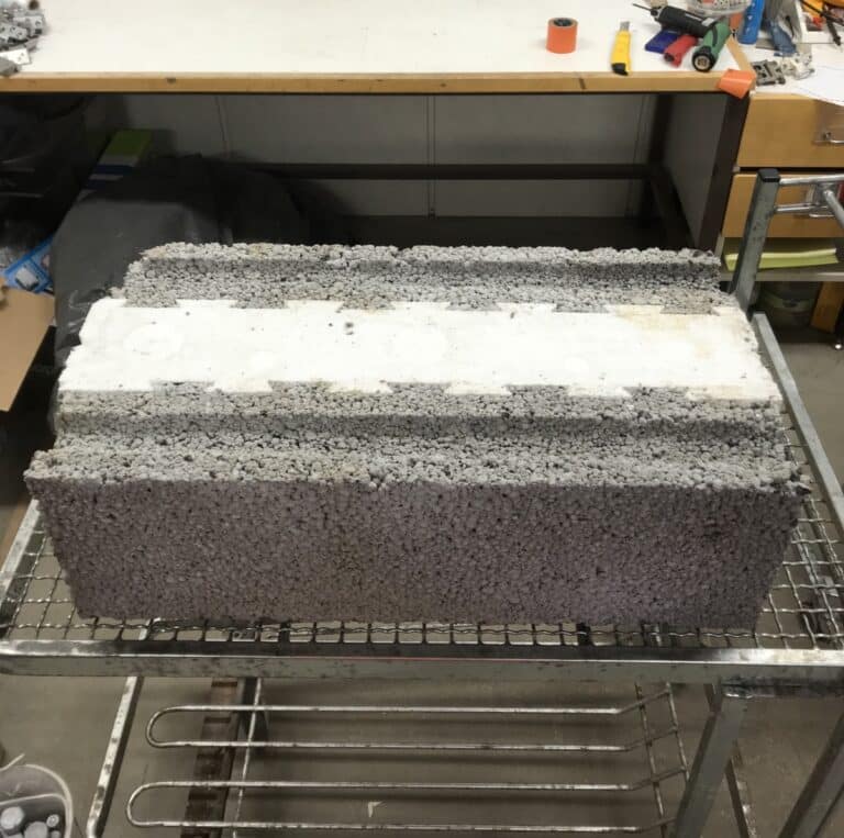 kevytsoraharkko eristetty 585 * 300 * 190 mm