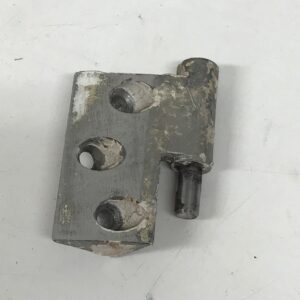 Alumiininen kolmionmallinen sarananpuolikas urospuoleinen - Purkukolmio.fi