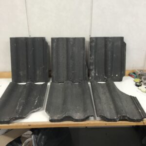 Lohjennut Partek kattotiili 33,5x42x6 cm harmaa tai Partek musta