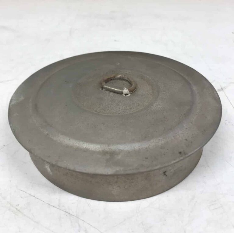 Etusivu 3 Nuohousluukku pyöreä 12 cm turvavalulla