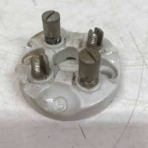 Vanhan pintajakorasian pyöreä liitäntäpohja 393