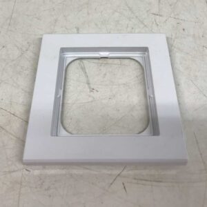 Malmberg valkoinen peitekehys 84 mm * 84 mm