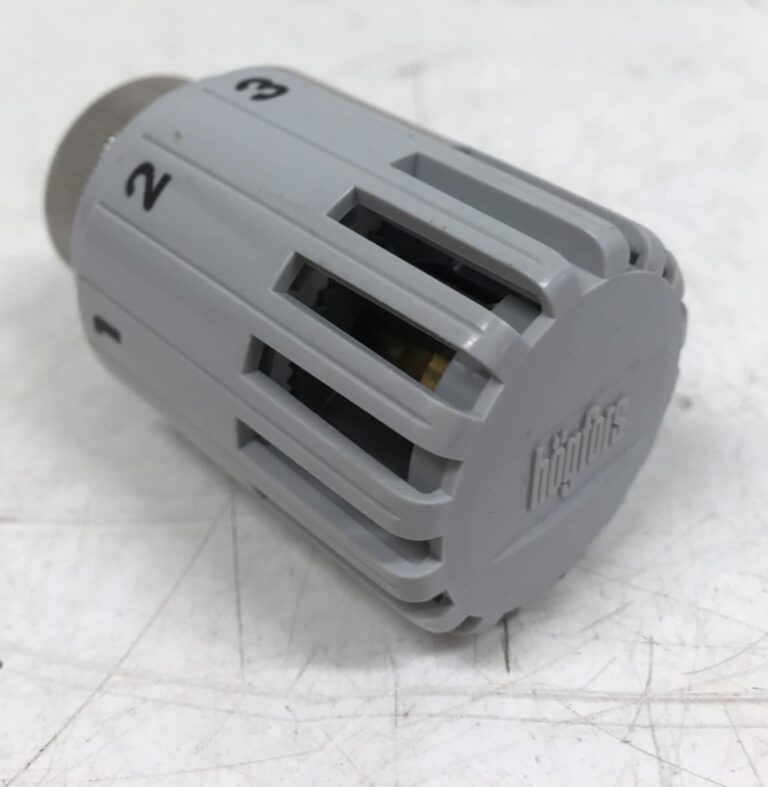 Högfors 661 termostaatti vesikiertopatteriin