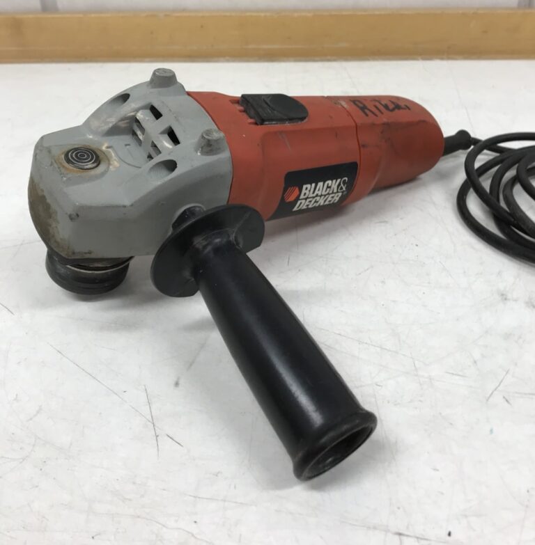 Kulmahiomakone Black&Decker CD 115 Type 3 varaosiksi