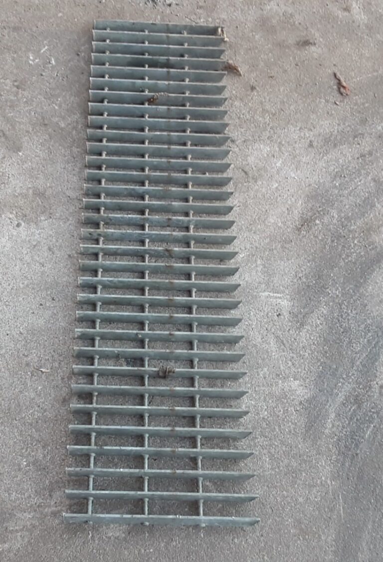 Tasoritilä 26*96 cm