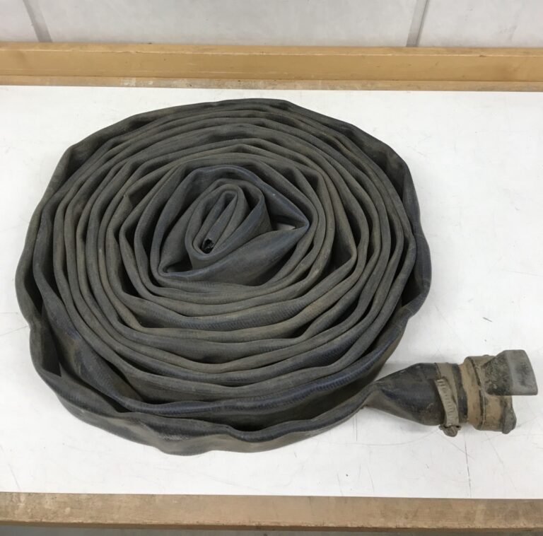 Uppopumpun poistoletku 2″ kynsiliittimellä 10m