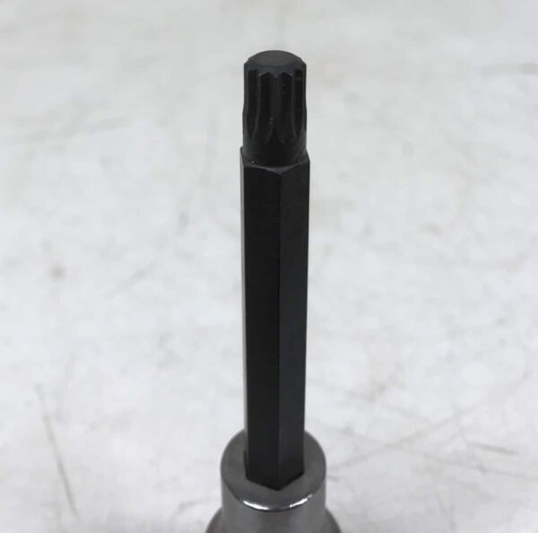 XZN-kärkihylsy 8 mm pitkä malli 1/2″ vääntiölle
