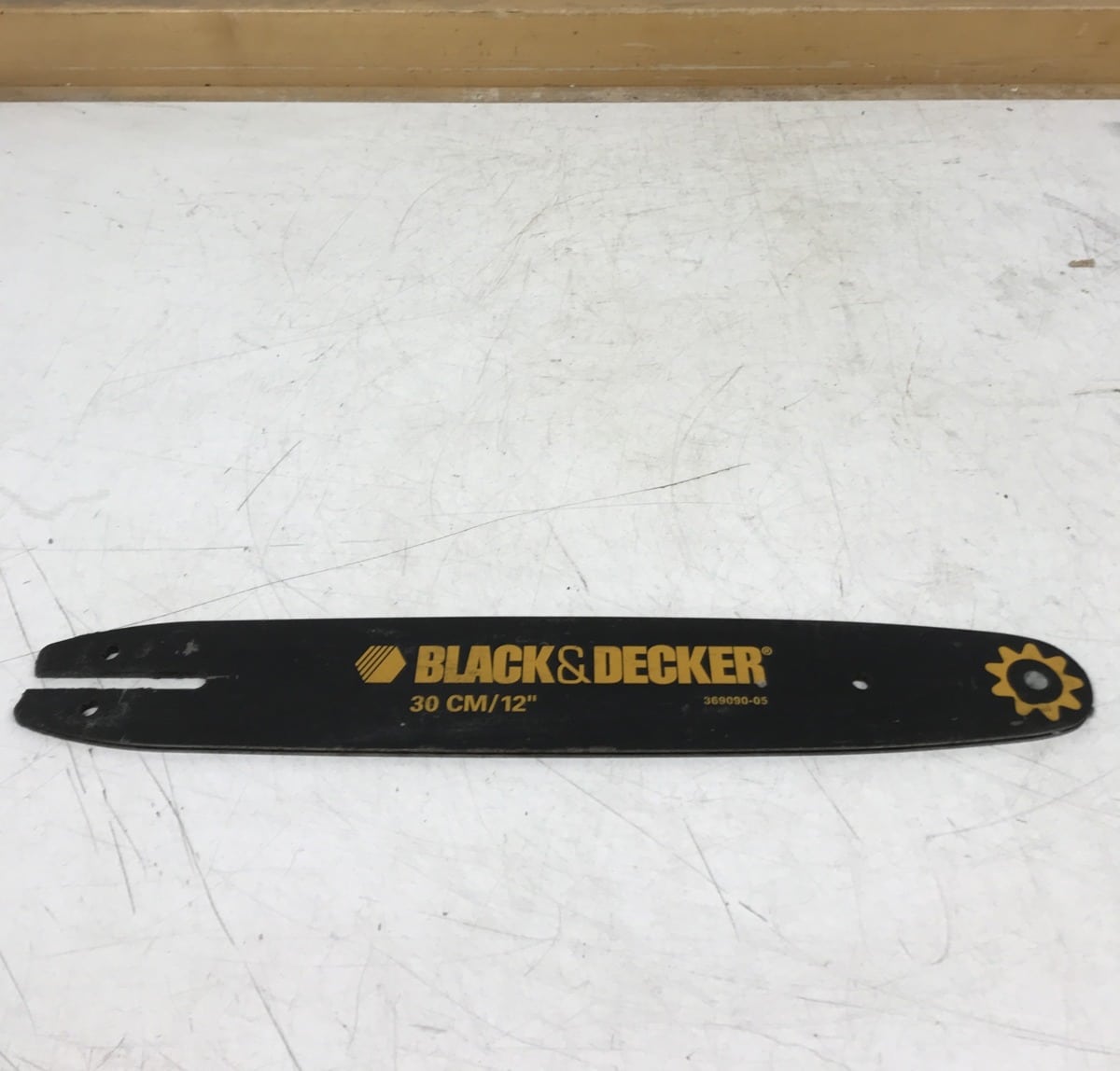 Black Decker Moottorisahan Laippa 30 Cm 12 Purkukolmio Oy