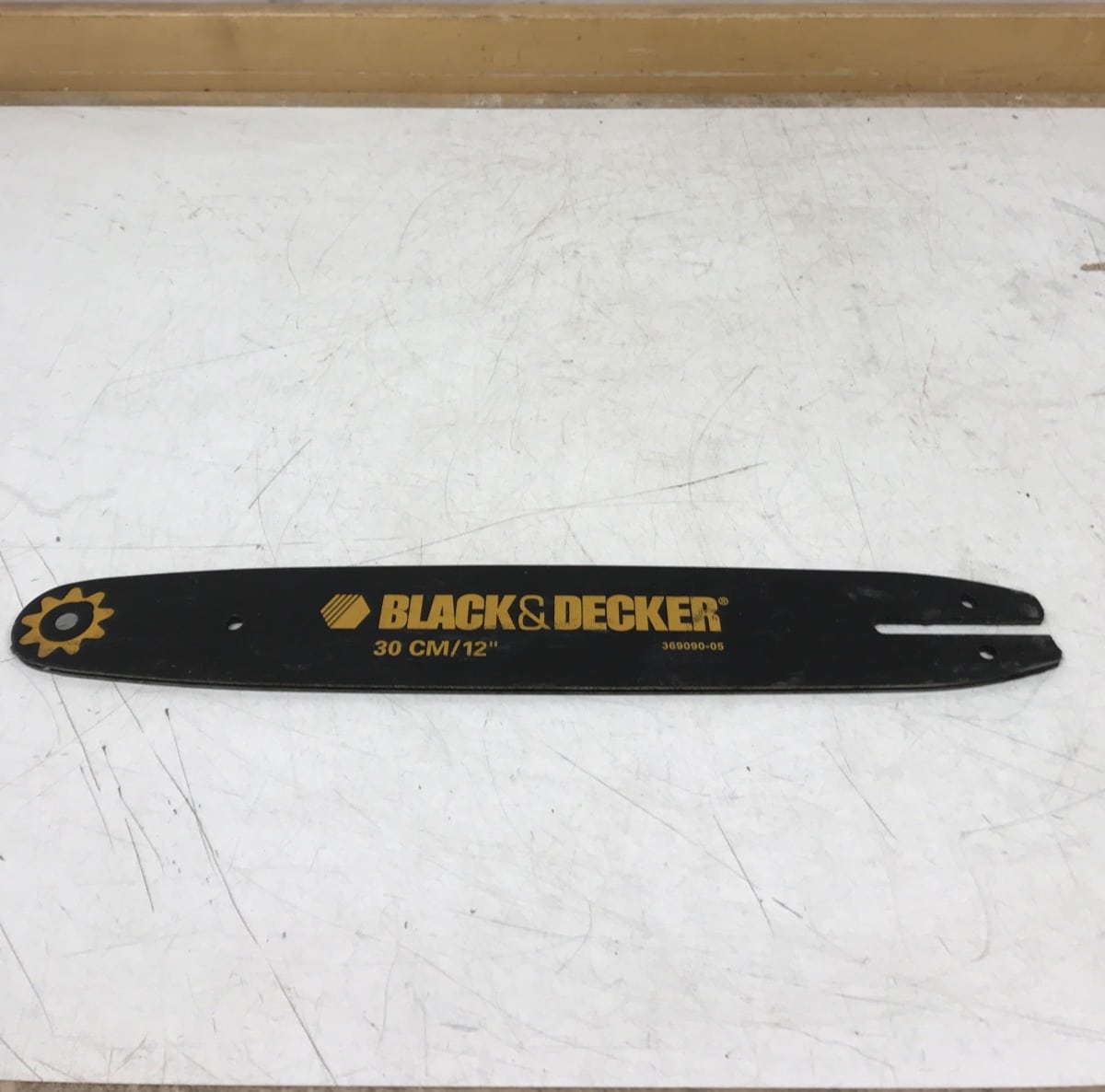 Black Decker Moottorisahan Laippa 30 Cm 12 Purkukolmio Oy