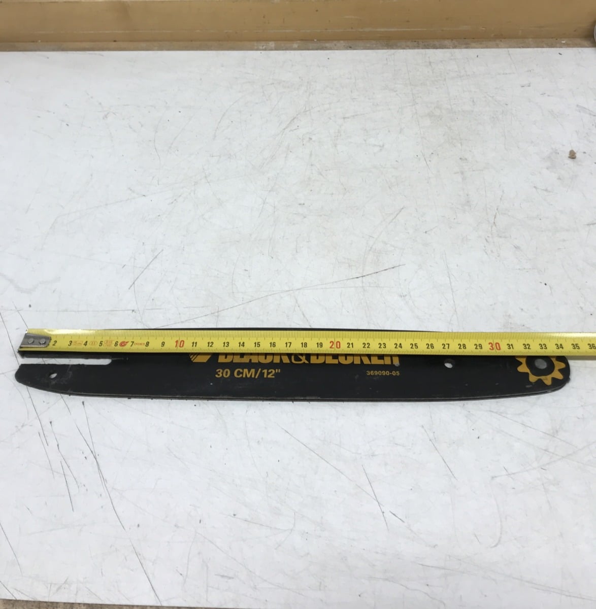 Black Decker Moottorisahan Laippa 30 Cm 12 Purkukolmio Oy