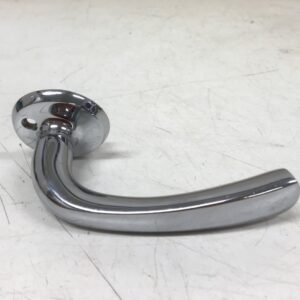 Oven kromattu painike