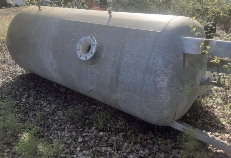 Säiliö 4000 l - purkukolmio.fi