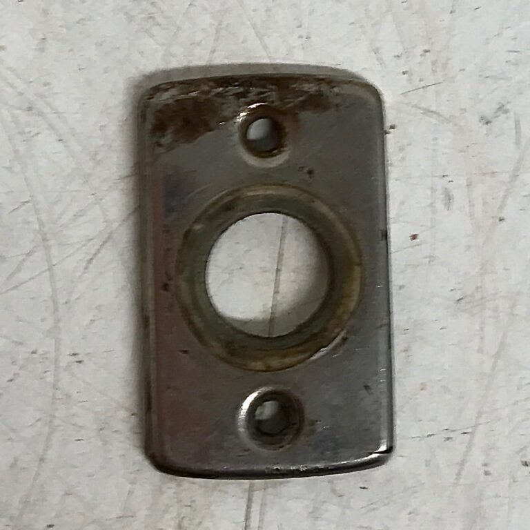 Vanhan oven avainkilpi - Purkukolmio.fi