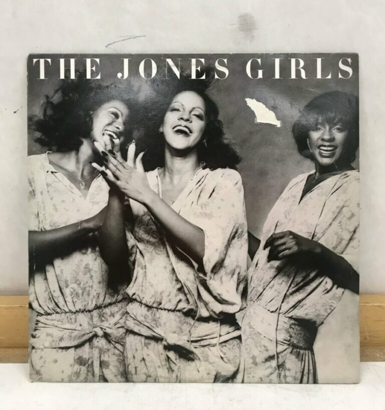 LP-levy The Jones Girls 1979 - Purkukolmio.fi