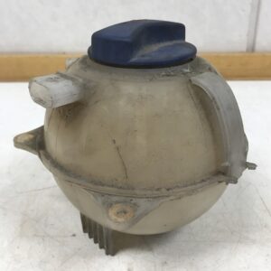 VW Polo 1.2 jäähdytysnesteen paisuntasäiliö - Purkukolmio.fi