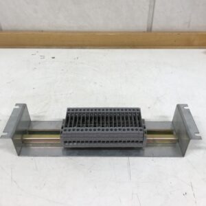 Erä riviliittimiä Entrelec - Purkukolmio.fi