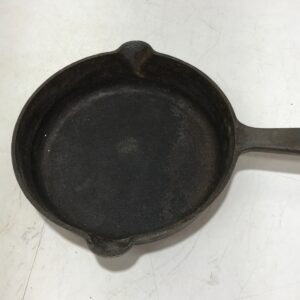 Valurautainen paistinpannu 19 cm - Purkukolmio.fi