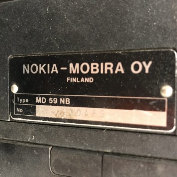 Nokia-Mobira Talkman - Purkukolmio.fi