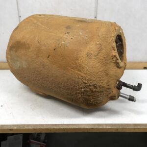 Varaajan eristetty säiliö - Purkukolmio.fi